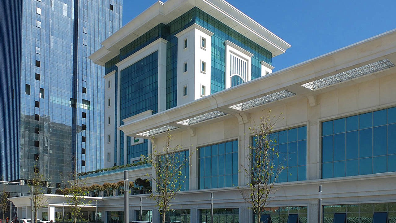 #EKGYO Emlak Konut Başakşehir ihalesi açıklaması